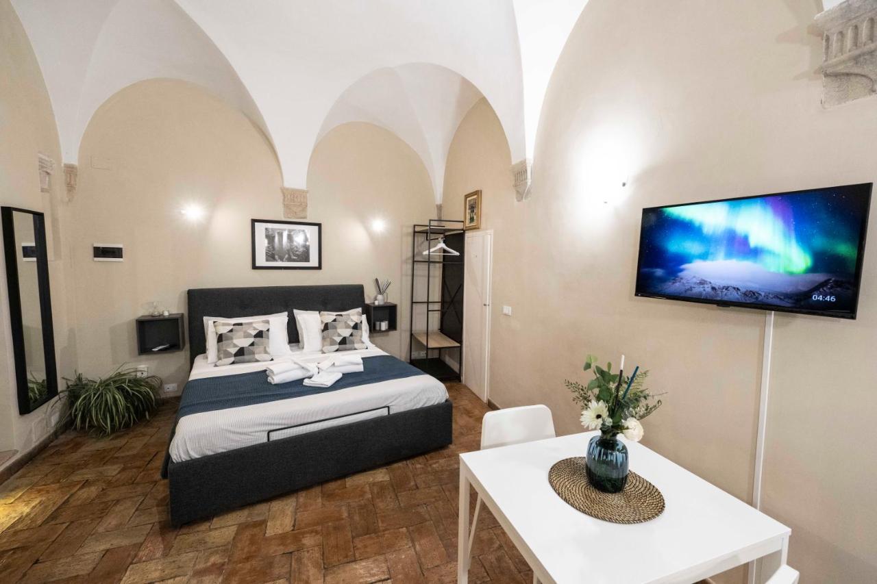 Studio Delle Grotte - Campo De' Fiori Rome Exterior photo
